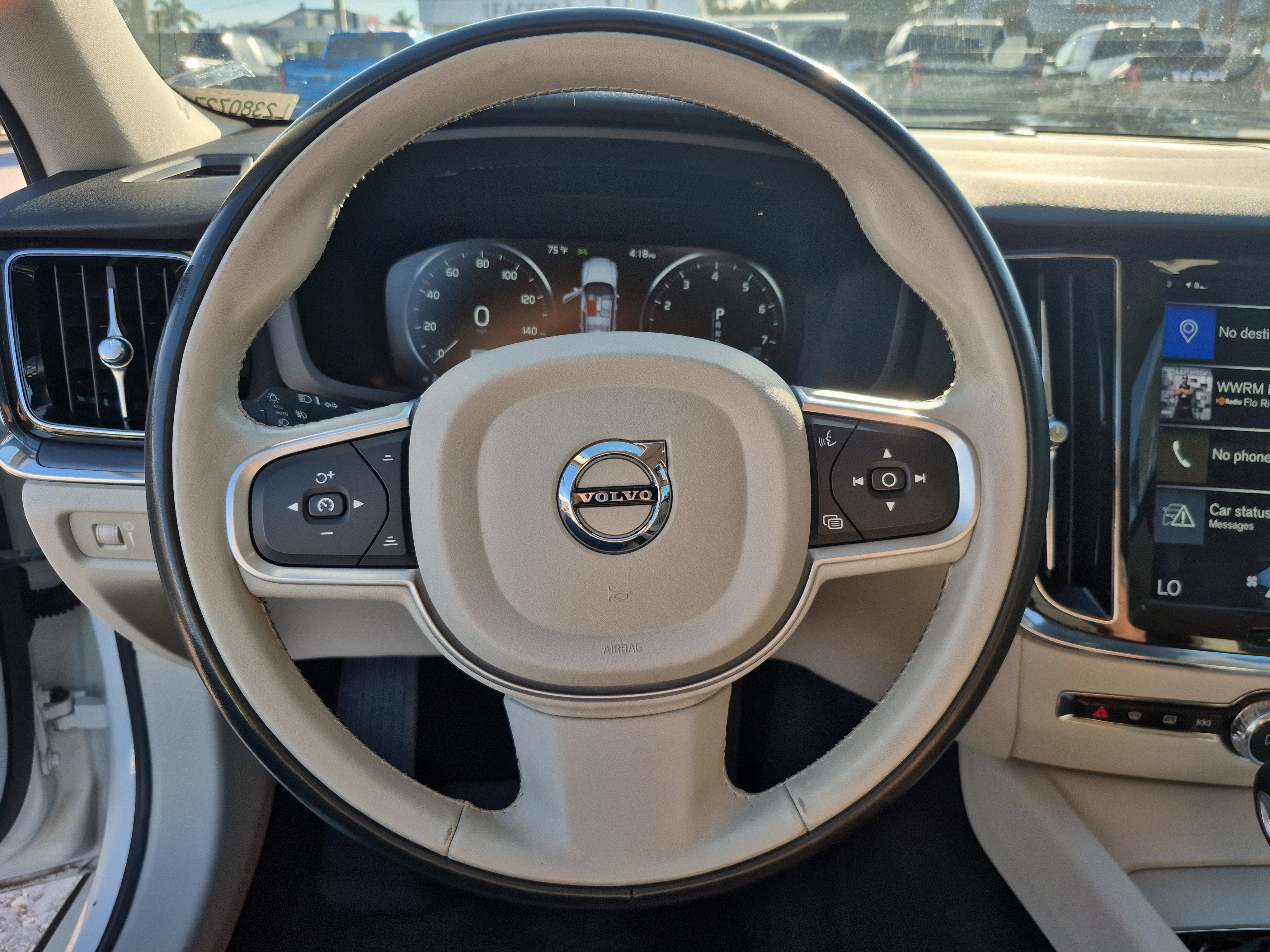 2020 Volvo V60 Momentum