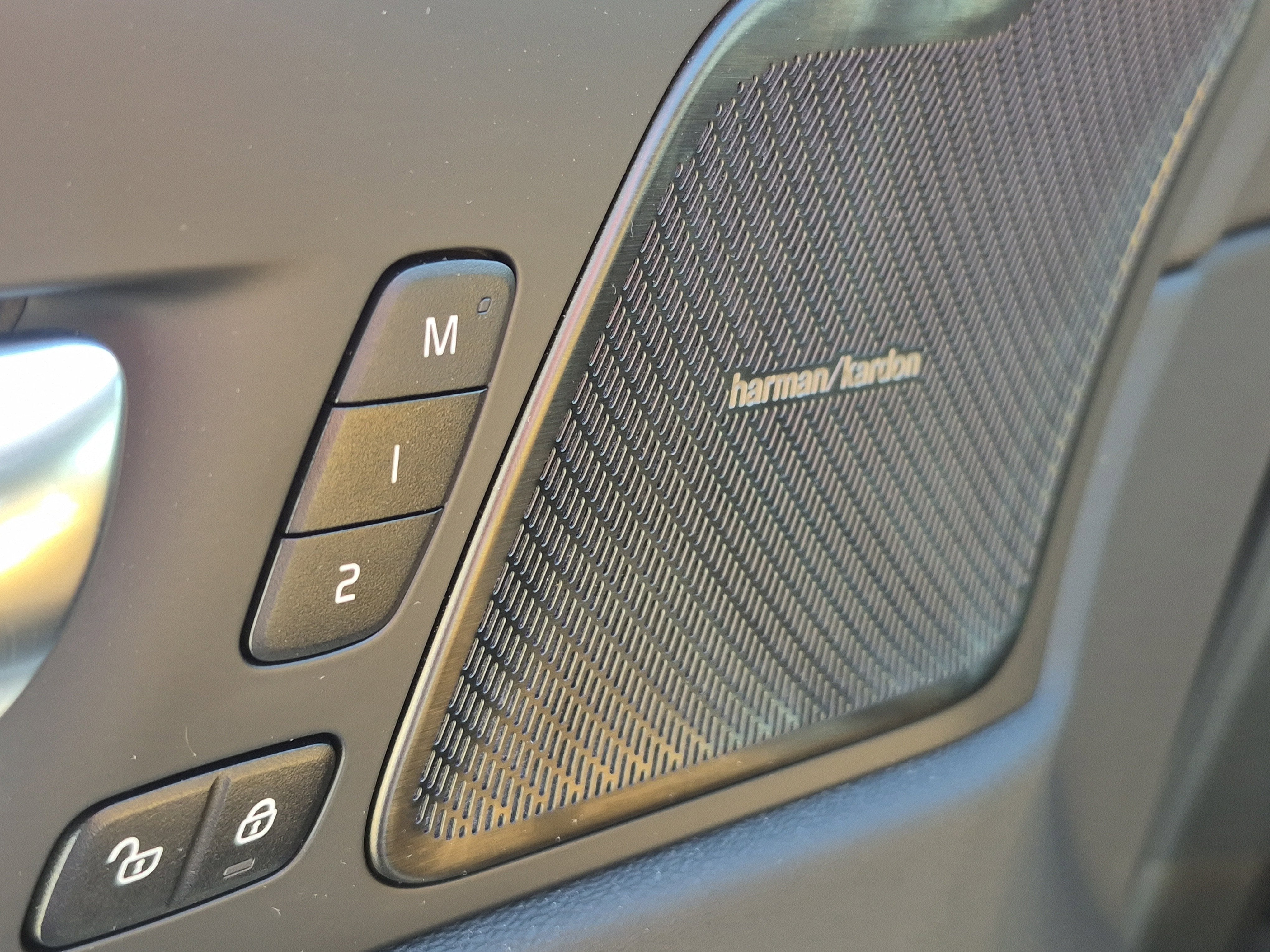 2025 Volvo XC60 Ultra