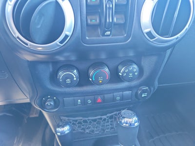 2014 Jeep Wrangler Unlimited Sahara