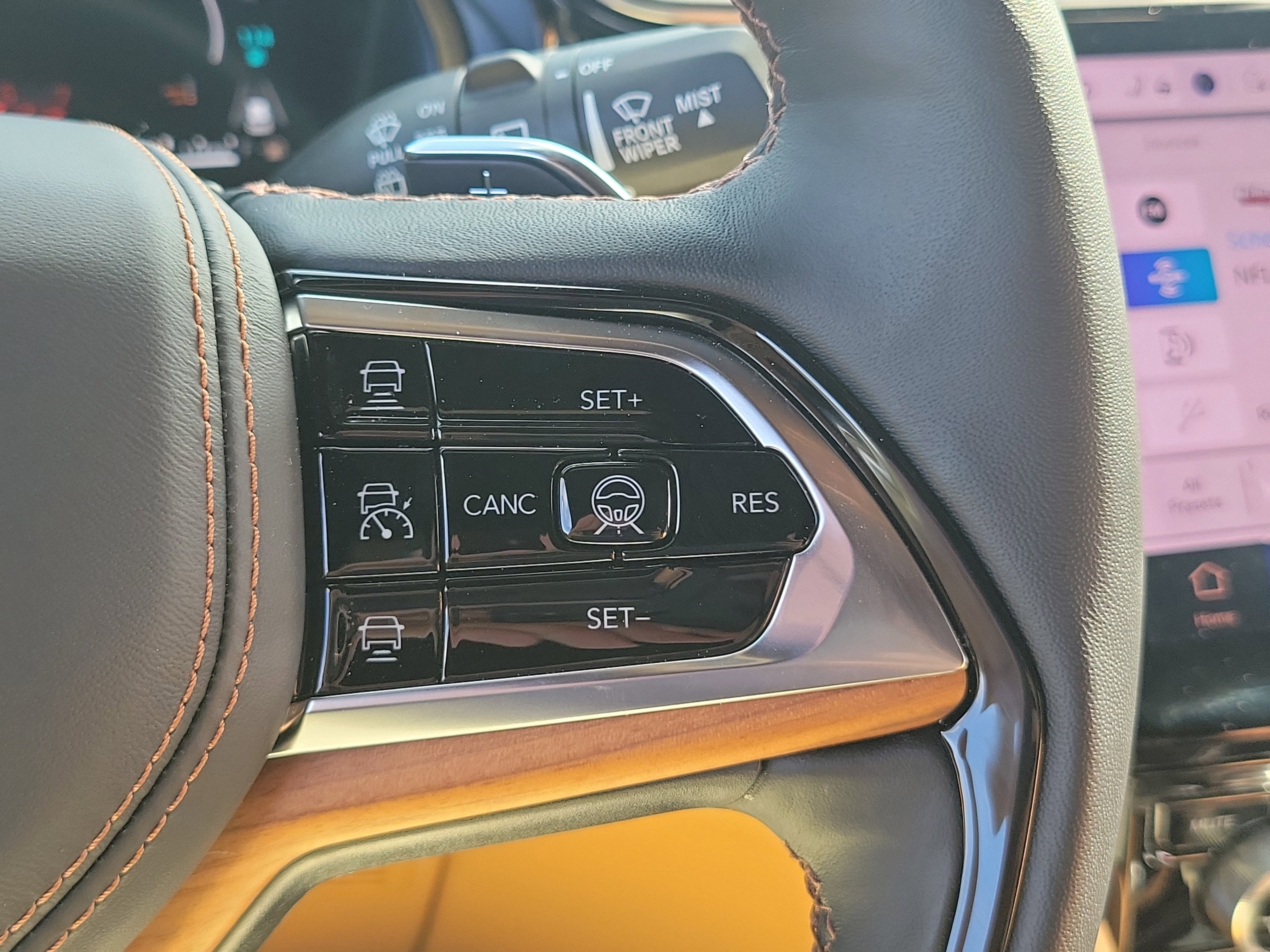 2025 Jeep Grand Cherokee 4xe Summit Reserve