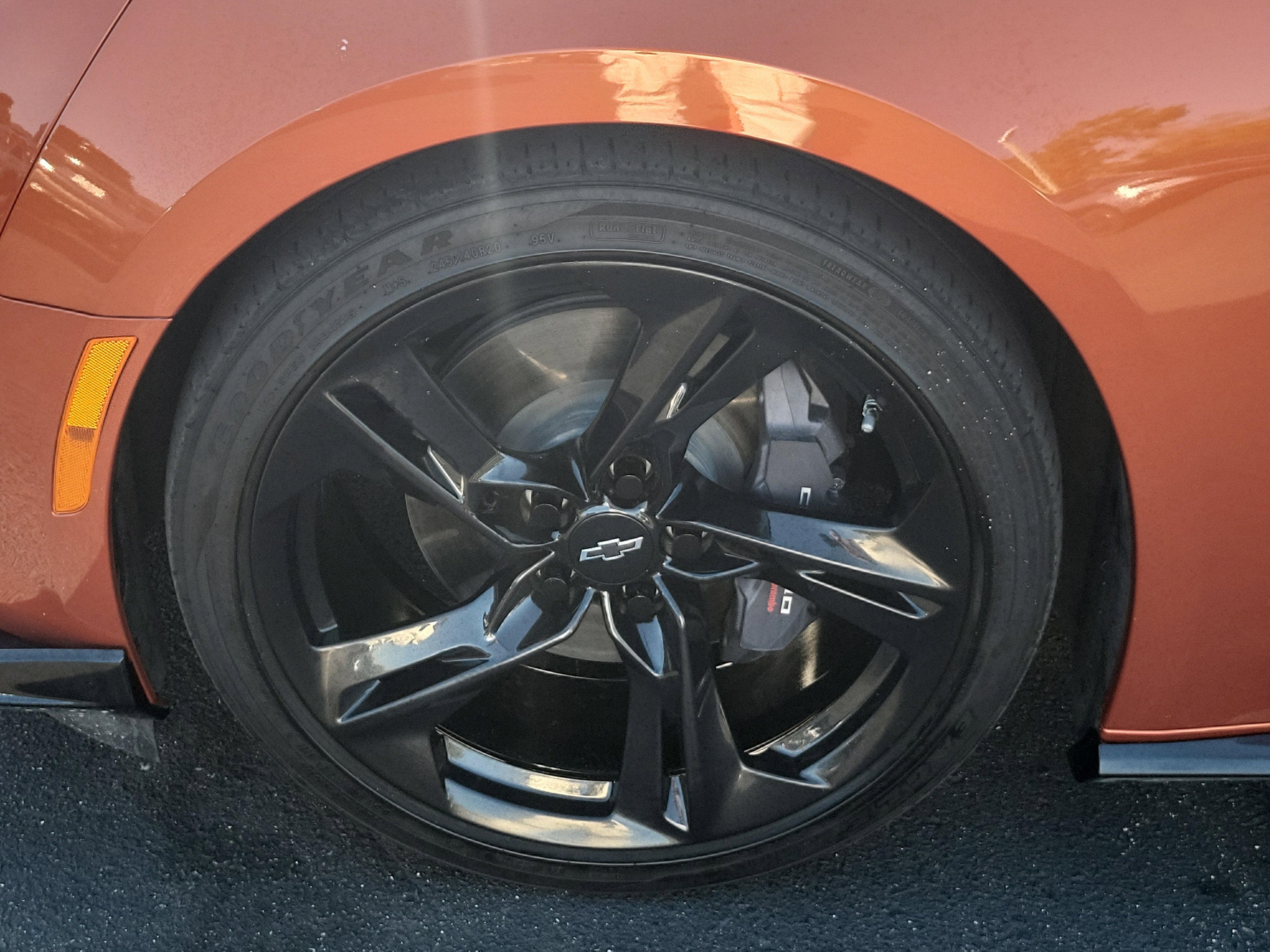 2023 Chevrolet Camaro LT1