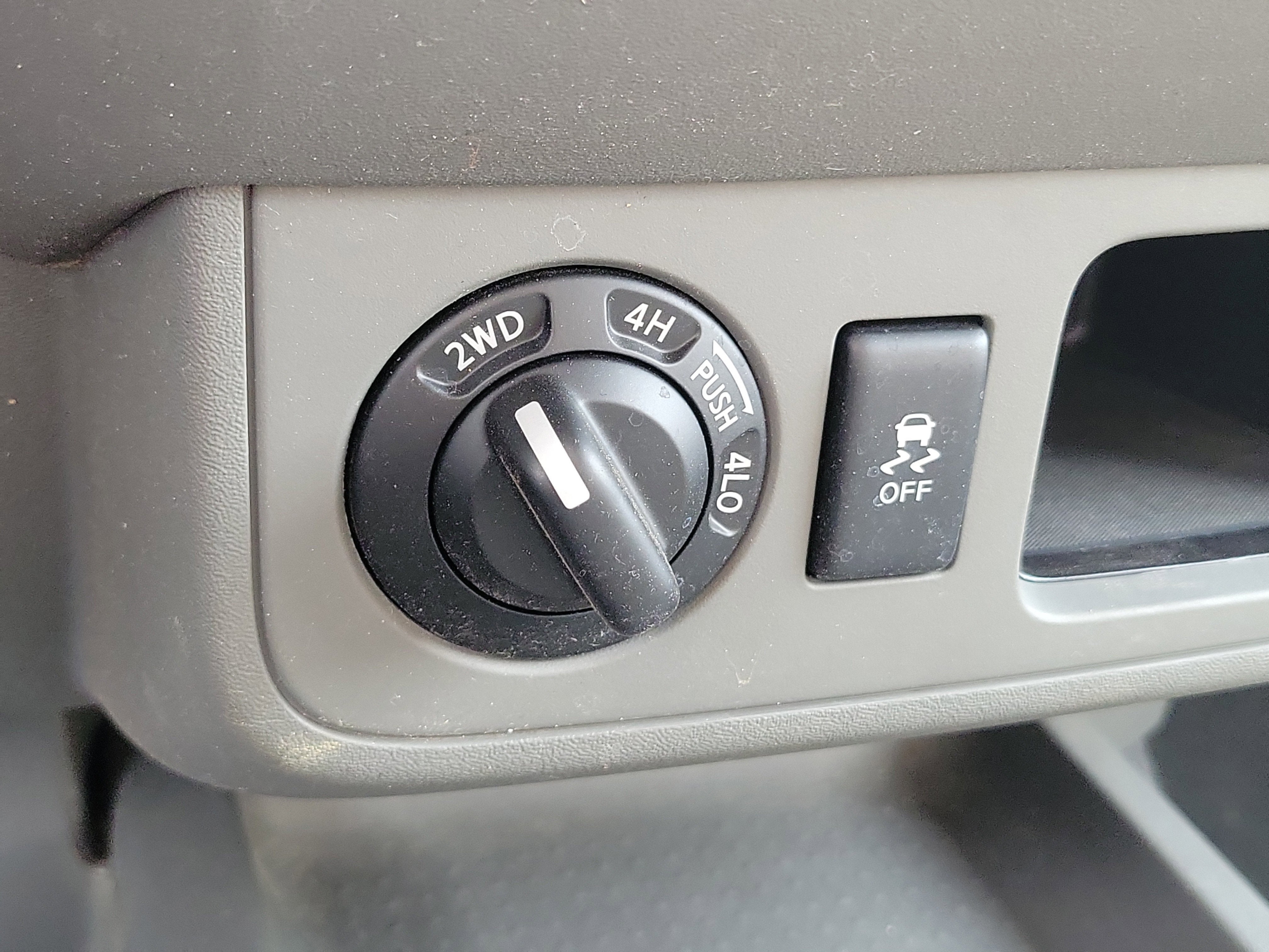 2019 Nissan Frontier S