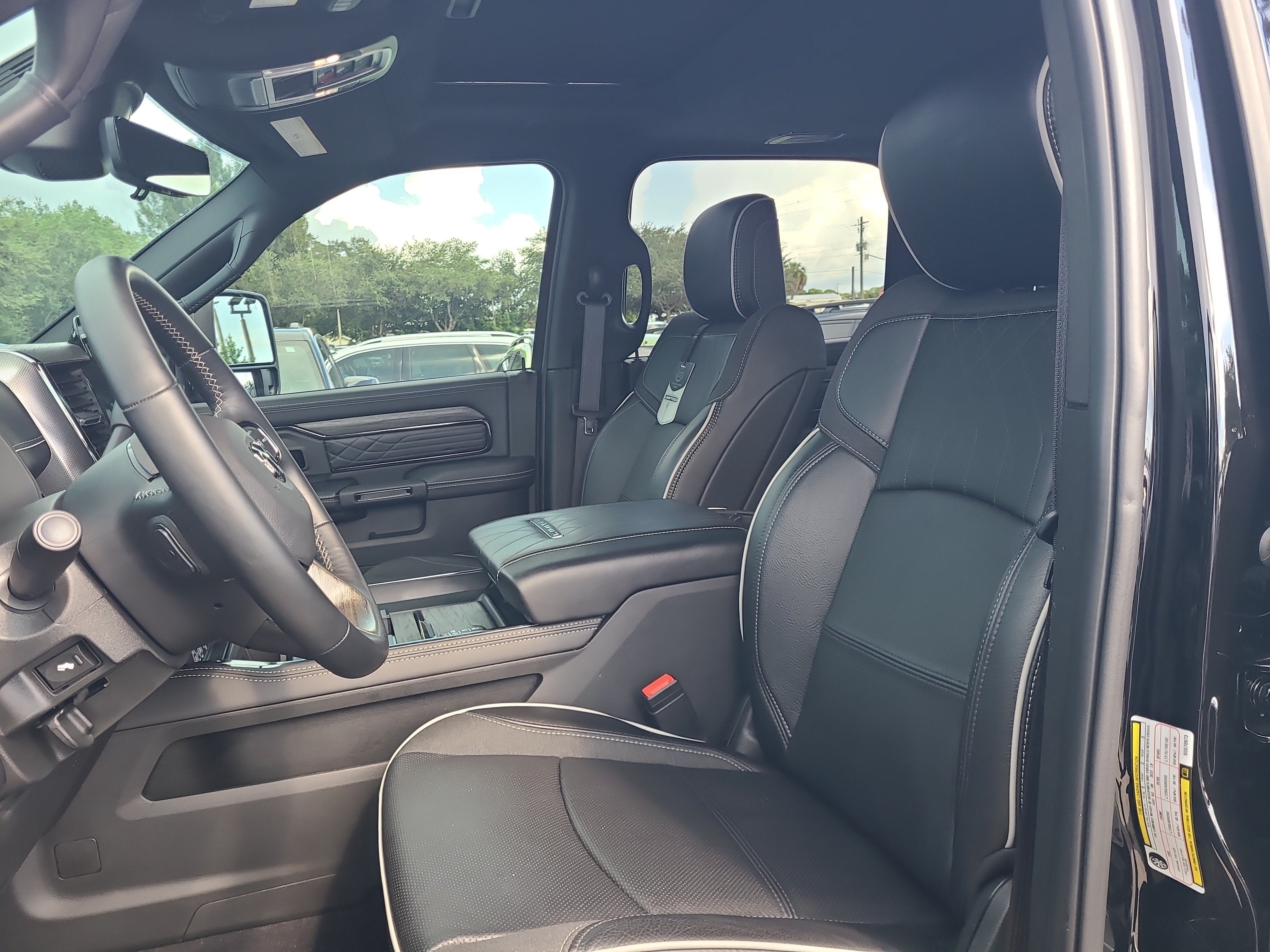 2025 RAM 3500 Limited