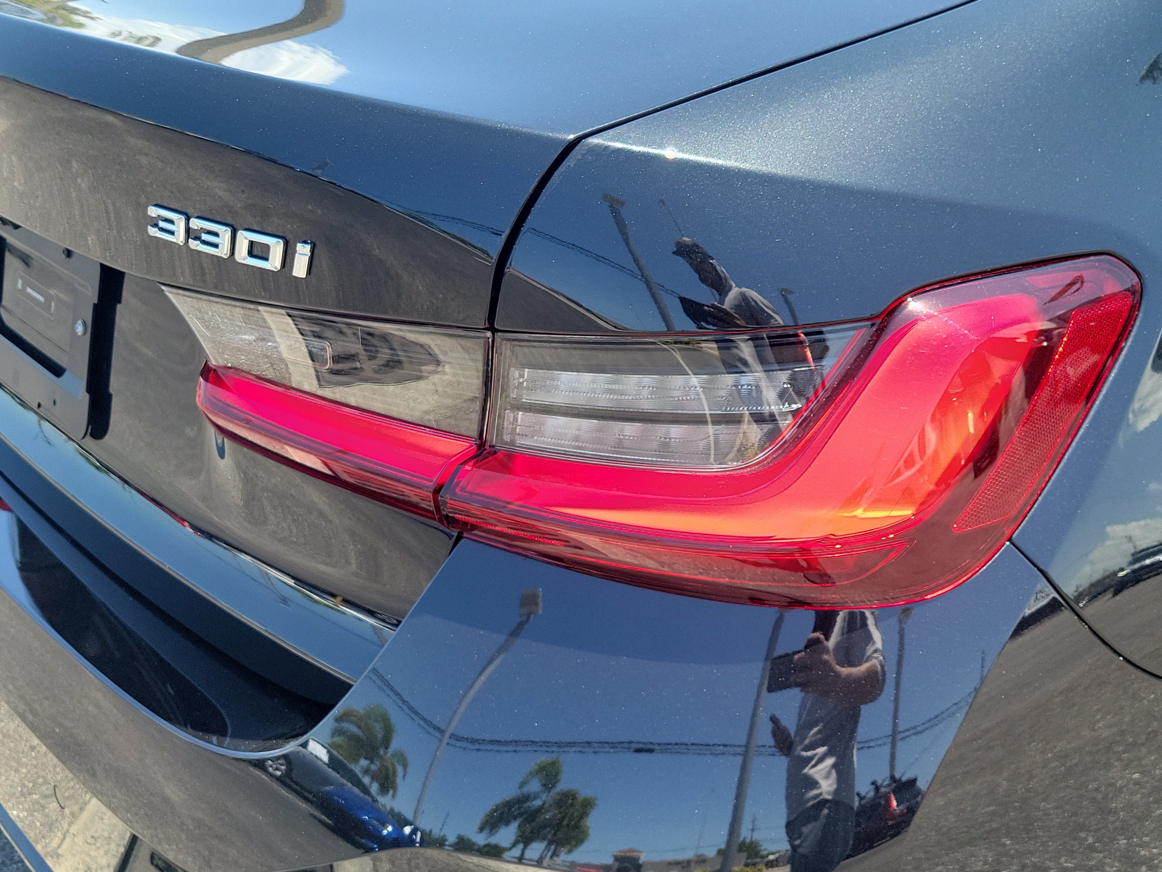 2025 BMW 3 Series 330i