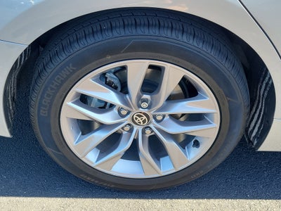 2021 Toyota Avalon XLE