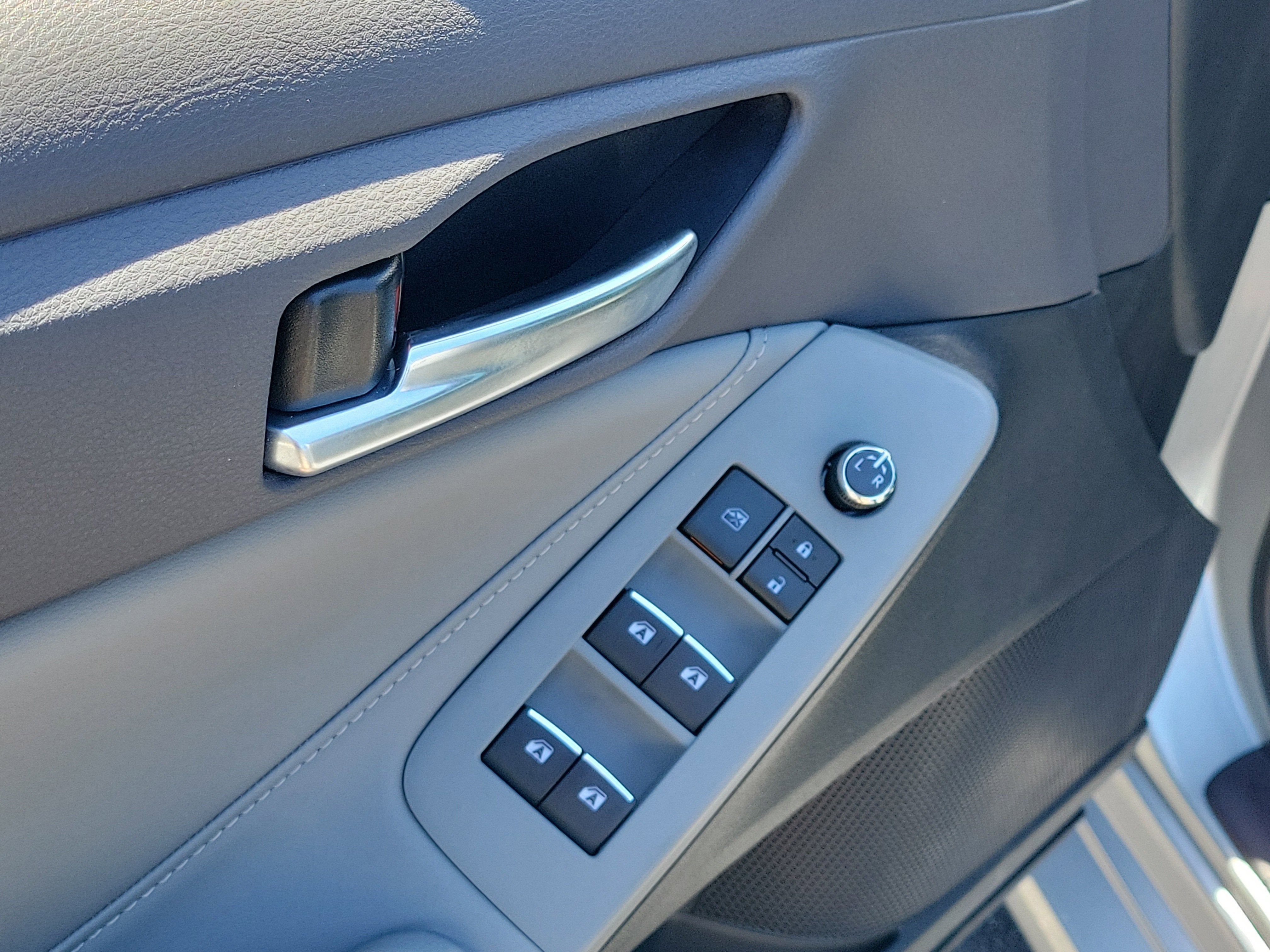 2021 Toyota Avalon XLE