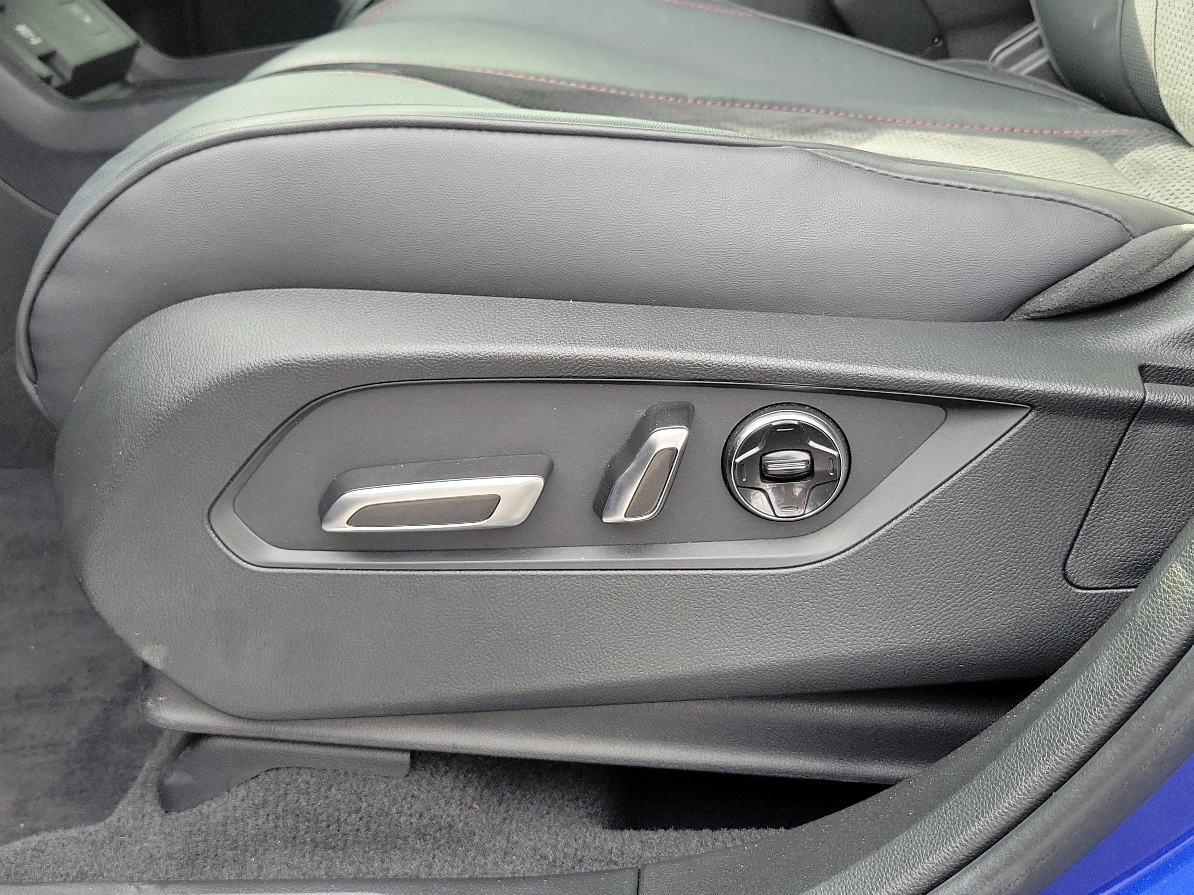 2024 Acura RDX w/A-Spec Advance Package