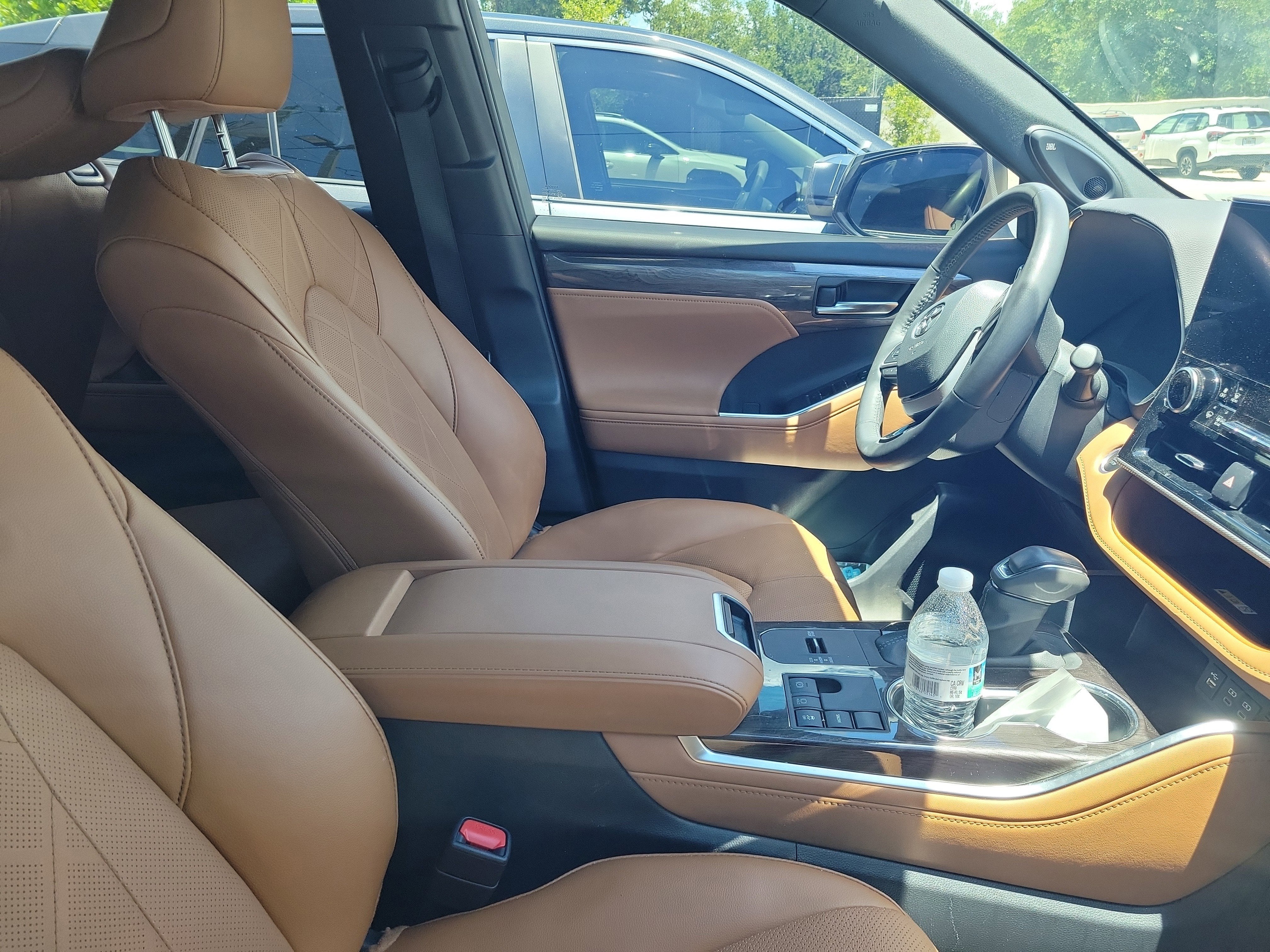 2024 Toyota Highlander Platinum
