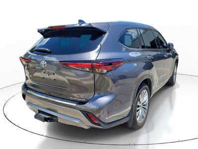 2024 Toyota Highlander Platinum