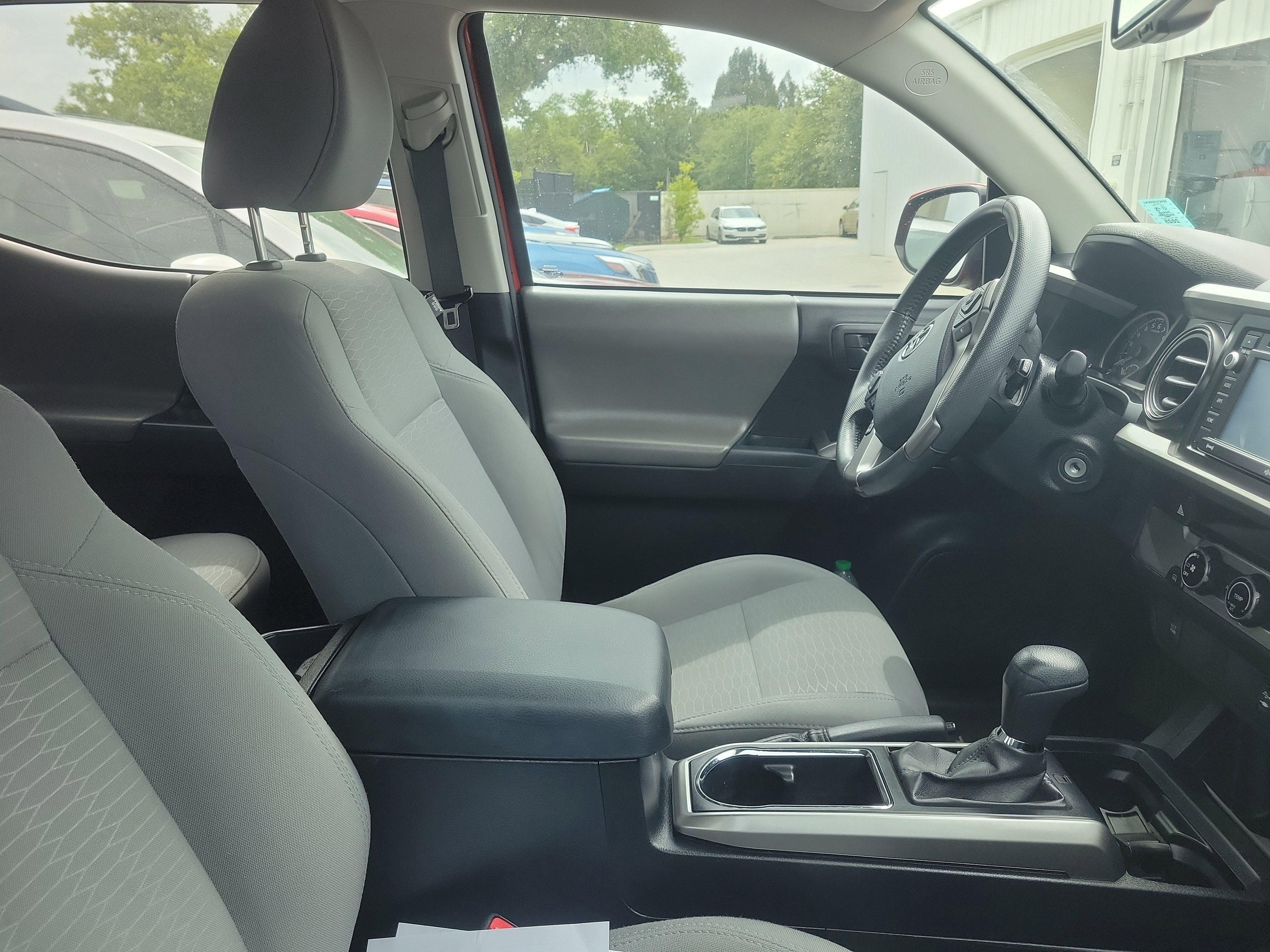 2017 Toyota Tacoma SR5