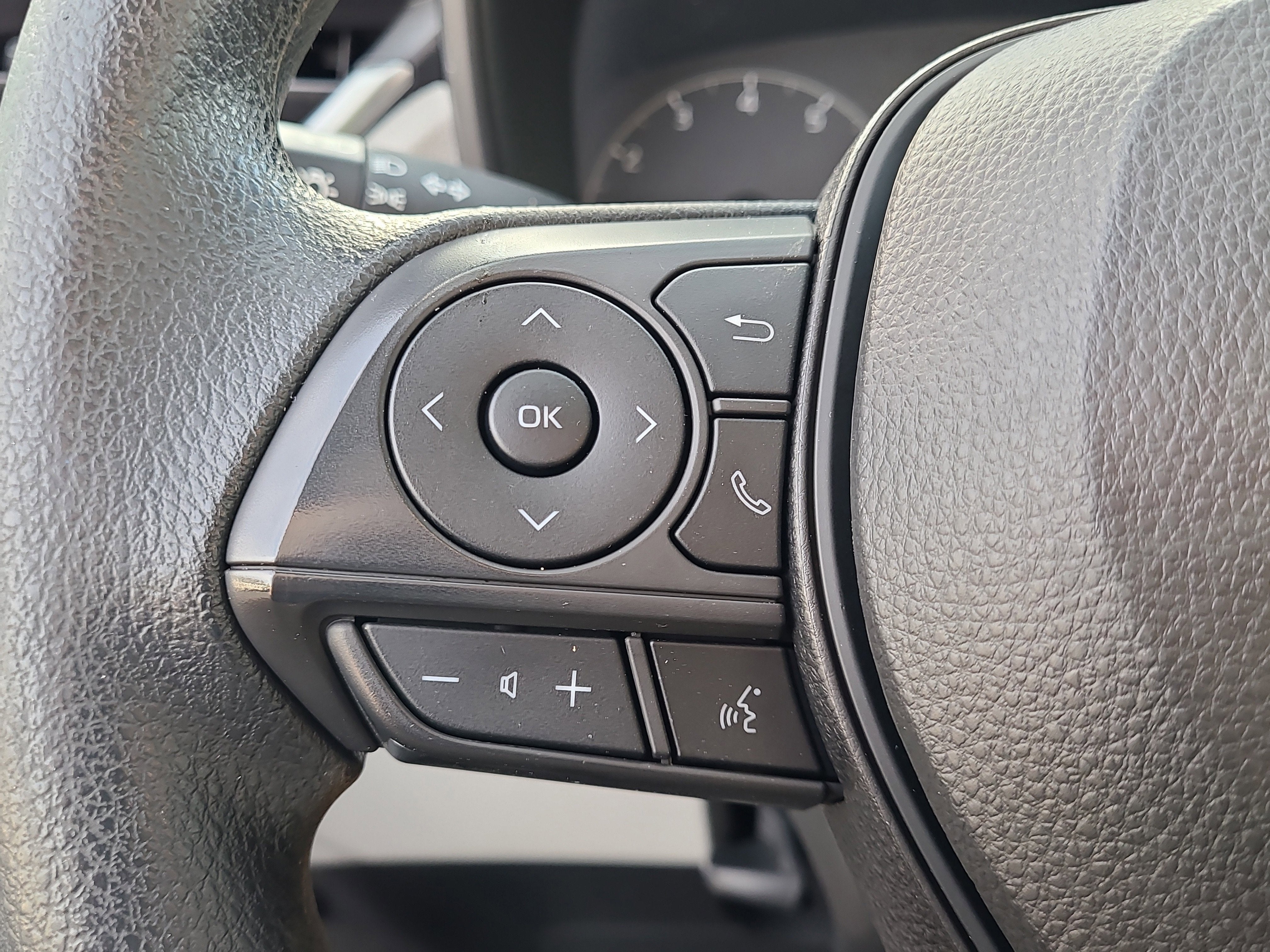 2023 Toyota Corolla Cross L