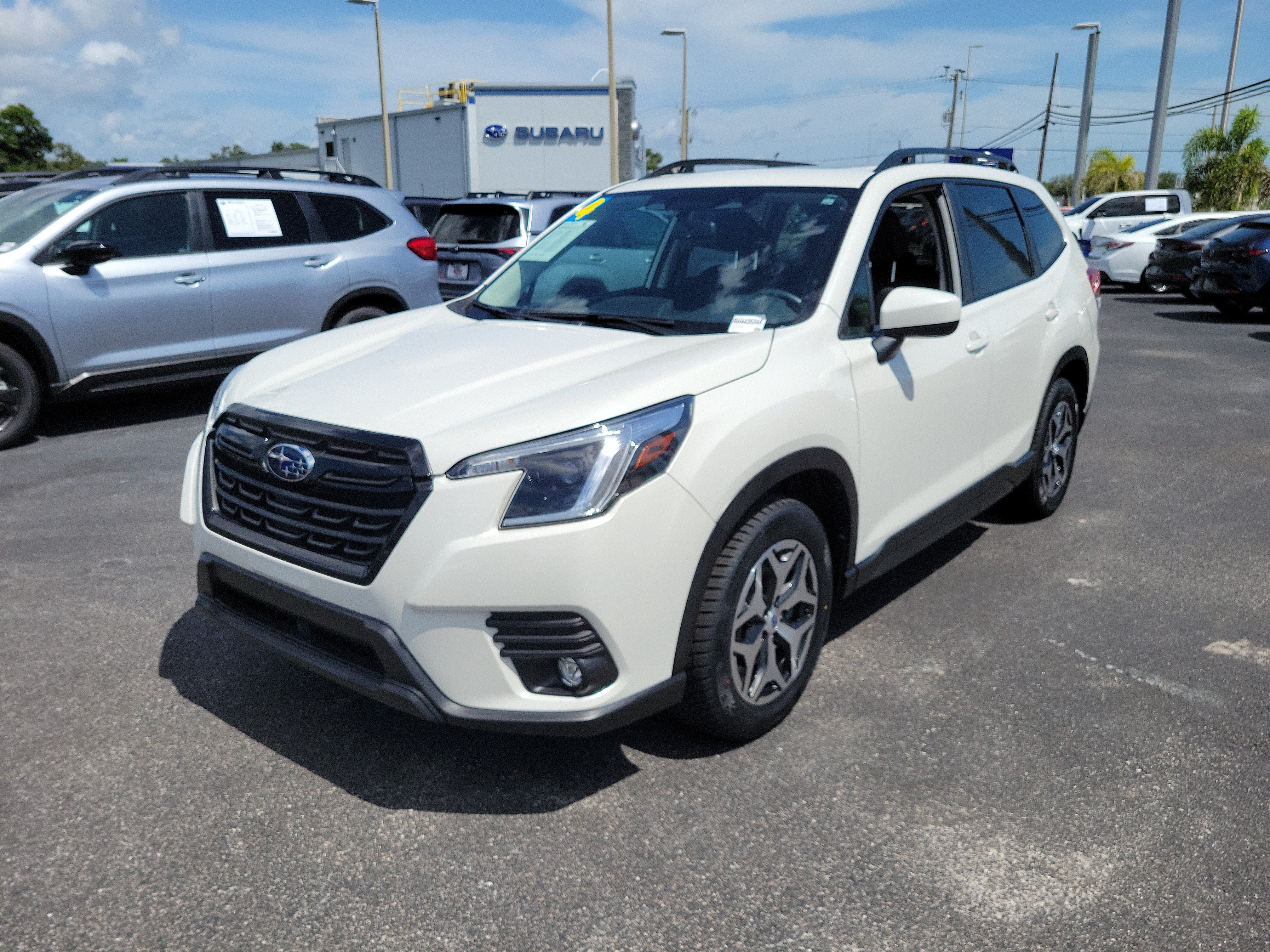 2024 Subaru Forester Premium