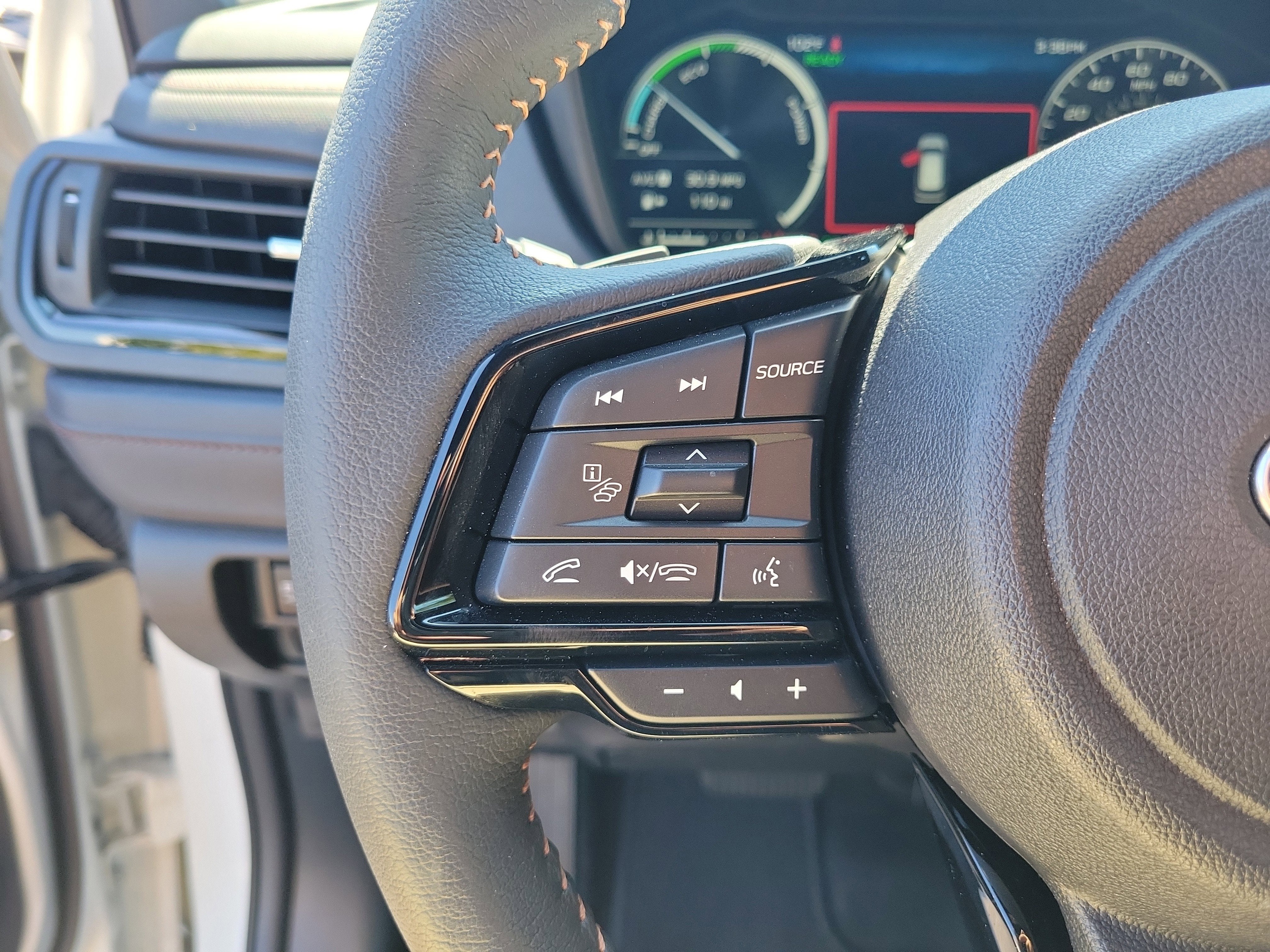 2025 Subaru Forester Touring Hybrid