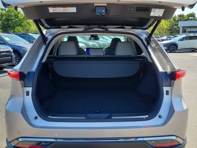2023 Toyota Venza LE