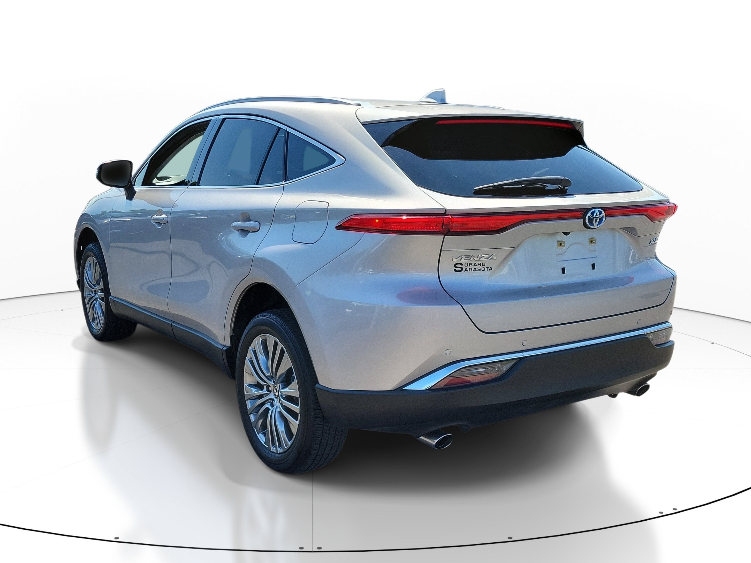 2023 Toyota Venza LE
