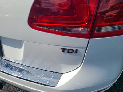 2014 Volkswagen Touareg Base