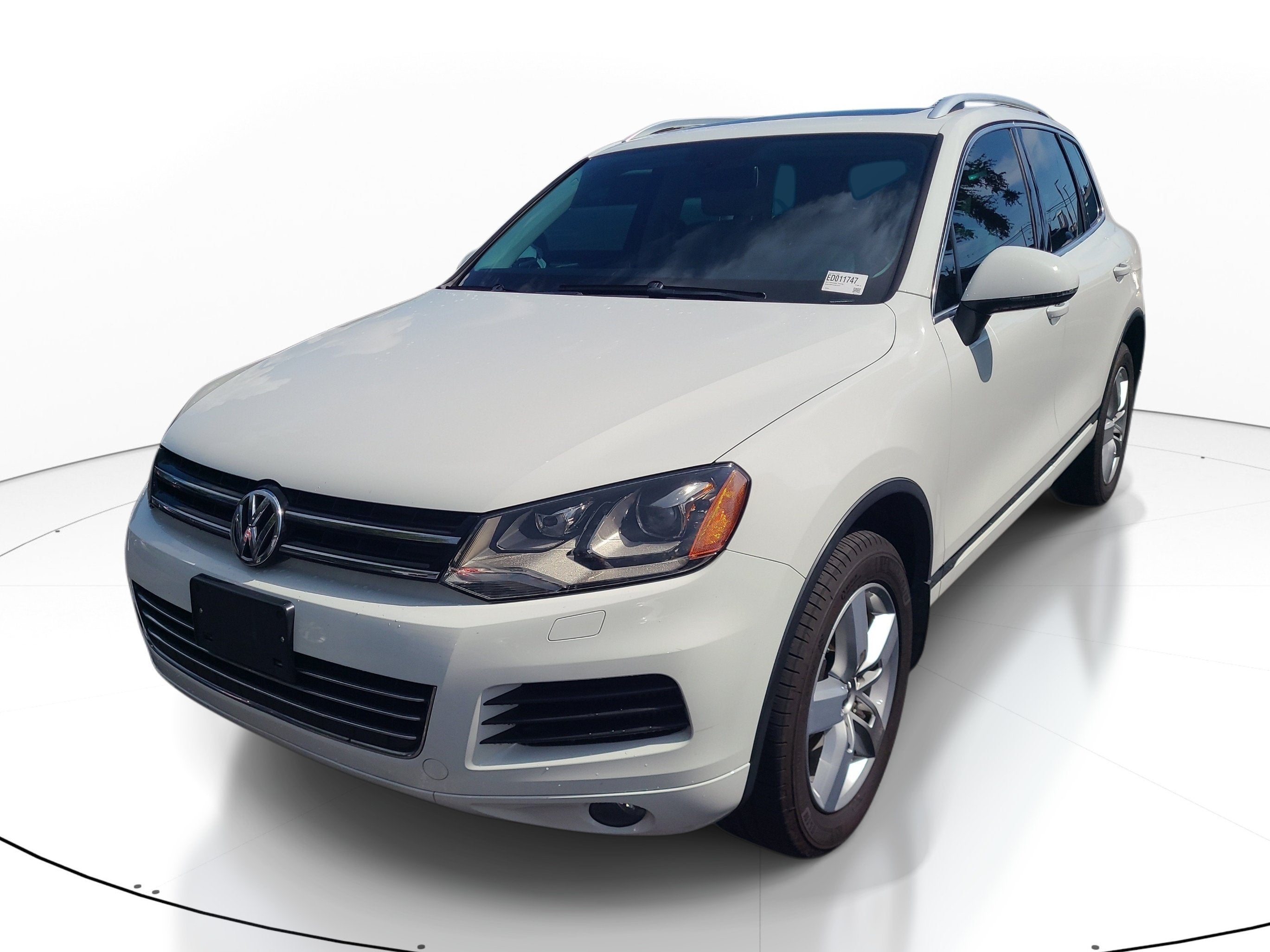 2014 Volkswagen Touareg Base