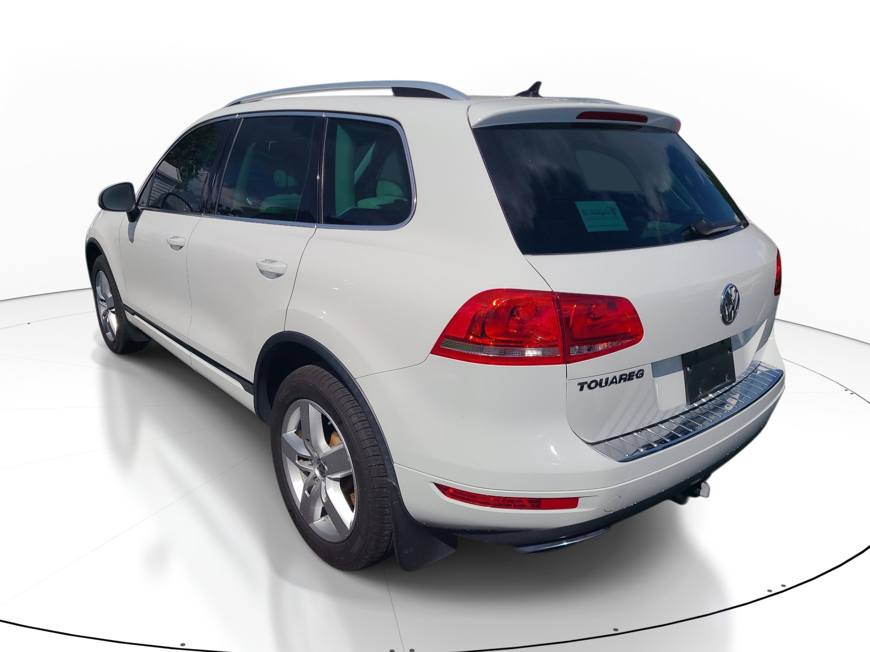 2014 Volkswagen Touareg Base