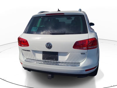 2014 Volkswagen Touareg Base