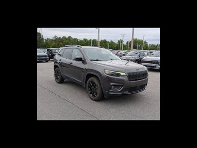 2023 Jeep Cherokee Altitude Lux