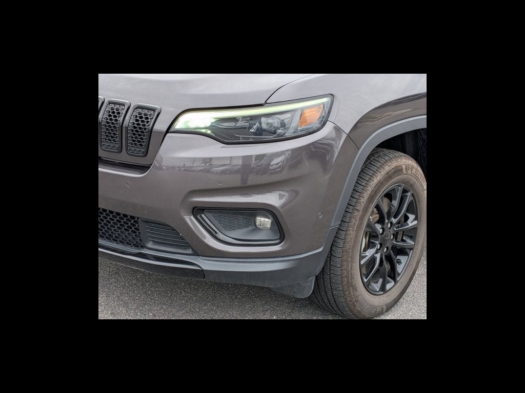 2023 Jeep Cherokee Altitude Lux