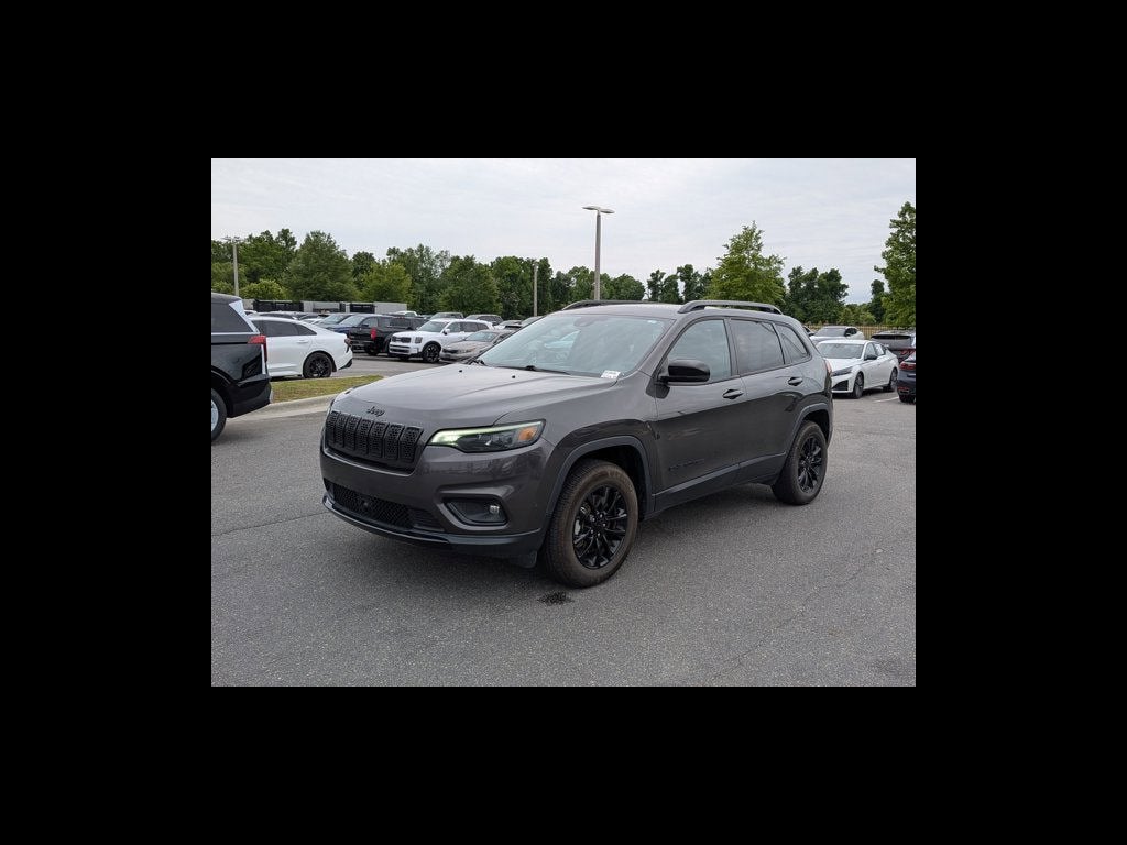 2023 Jeep Cherokee Altitude Lux
