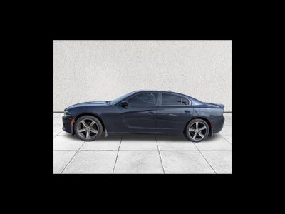 2017 Dodge Charger SXT