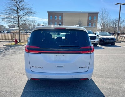 2025 Chrysler Pacifica Limited