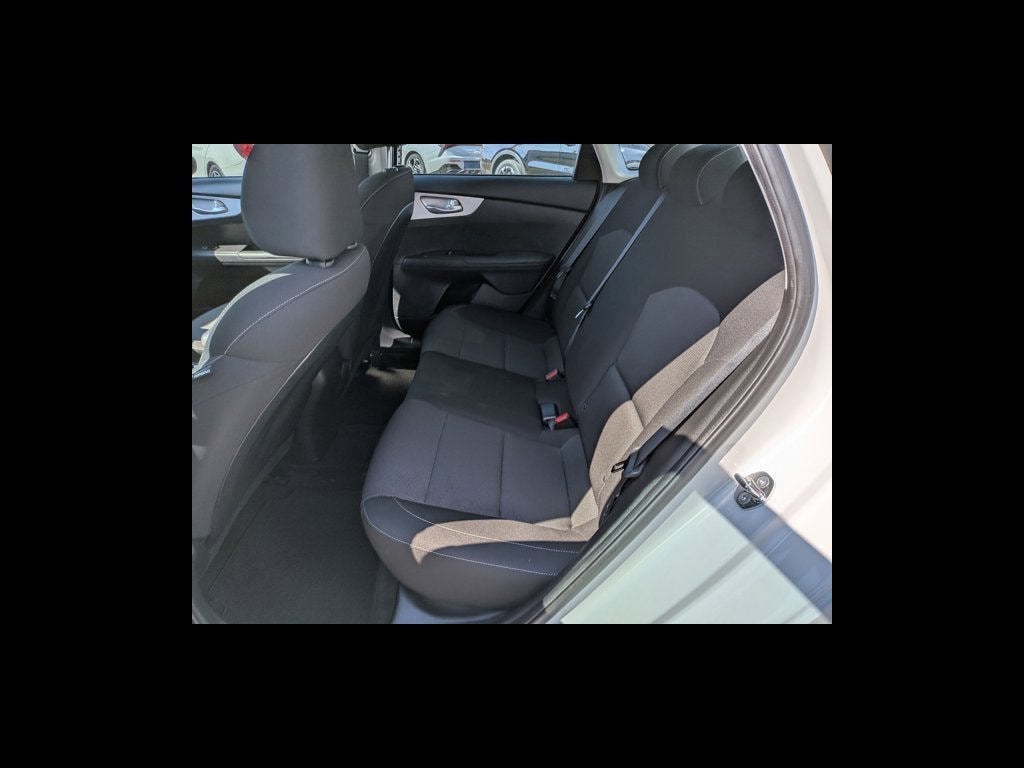 2023 Kia Forte LX