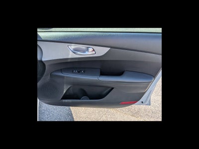 2023 Kia Forte LX