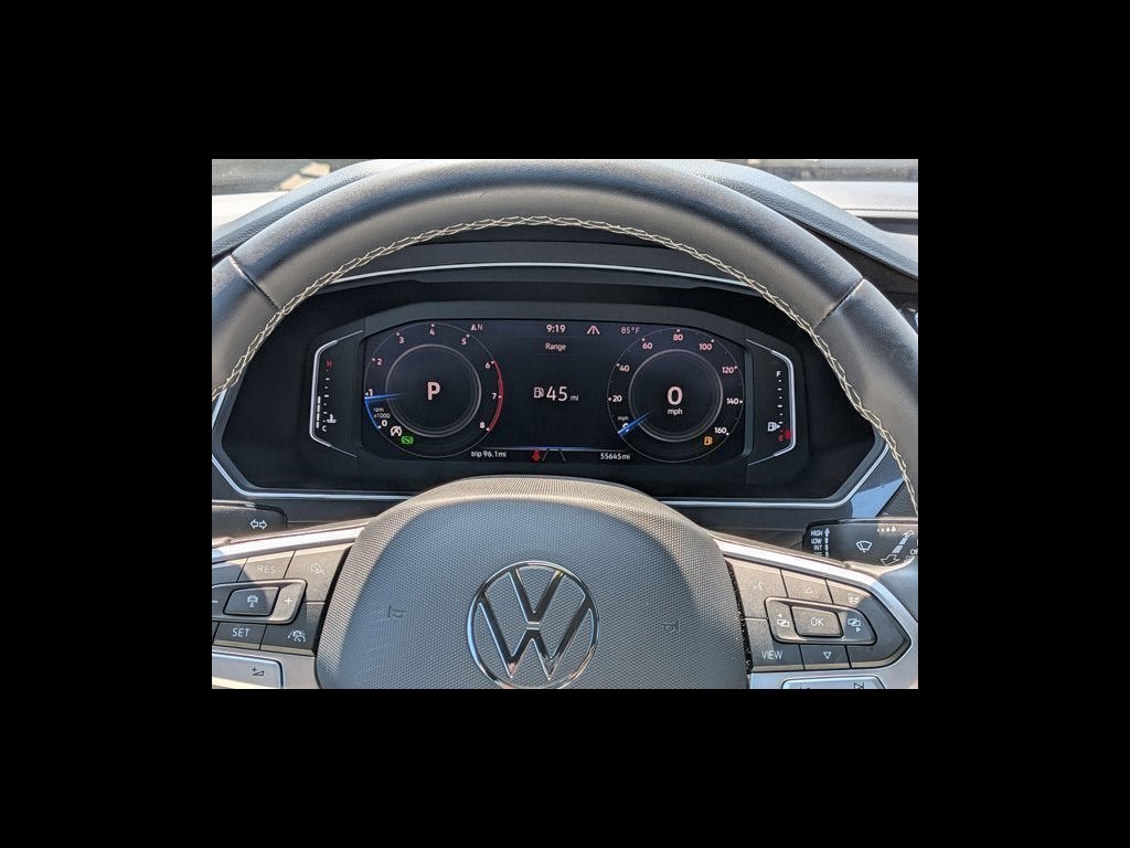 2023 Volkswagen Tiguan SEL R-Line