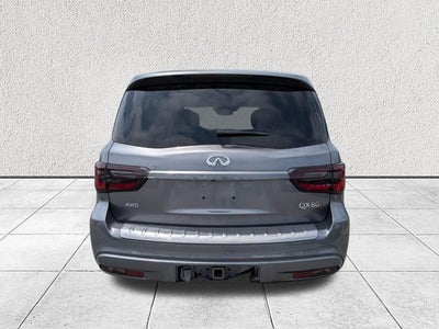 2021 INFINITI QX80 LUXE