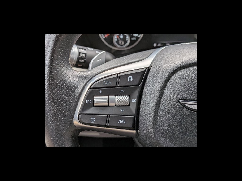 2024 Genesis G70 2.5T
