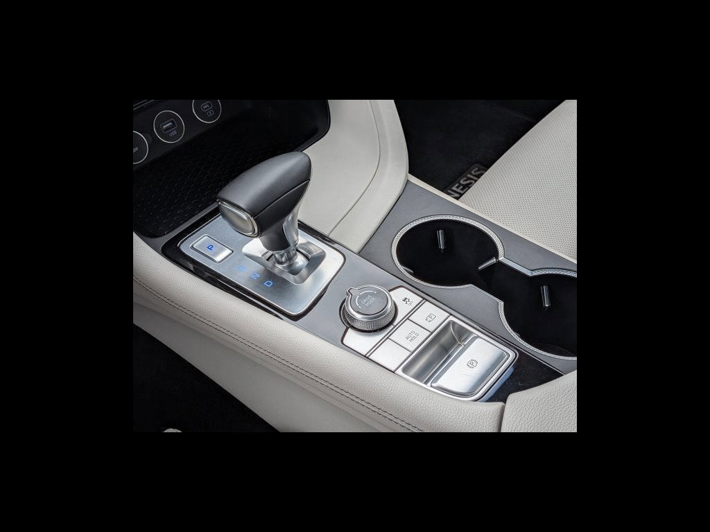 2024 Genesis G70 2.5T