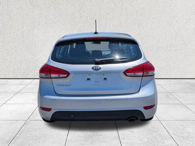 2016 Kia Forte 5-Door LX