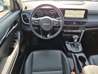 2025 Kia Seltos EX