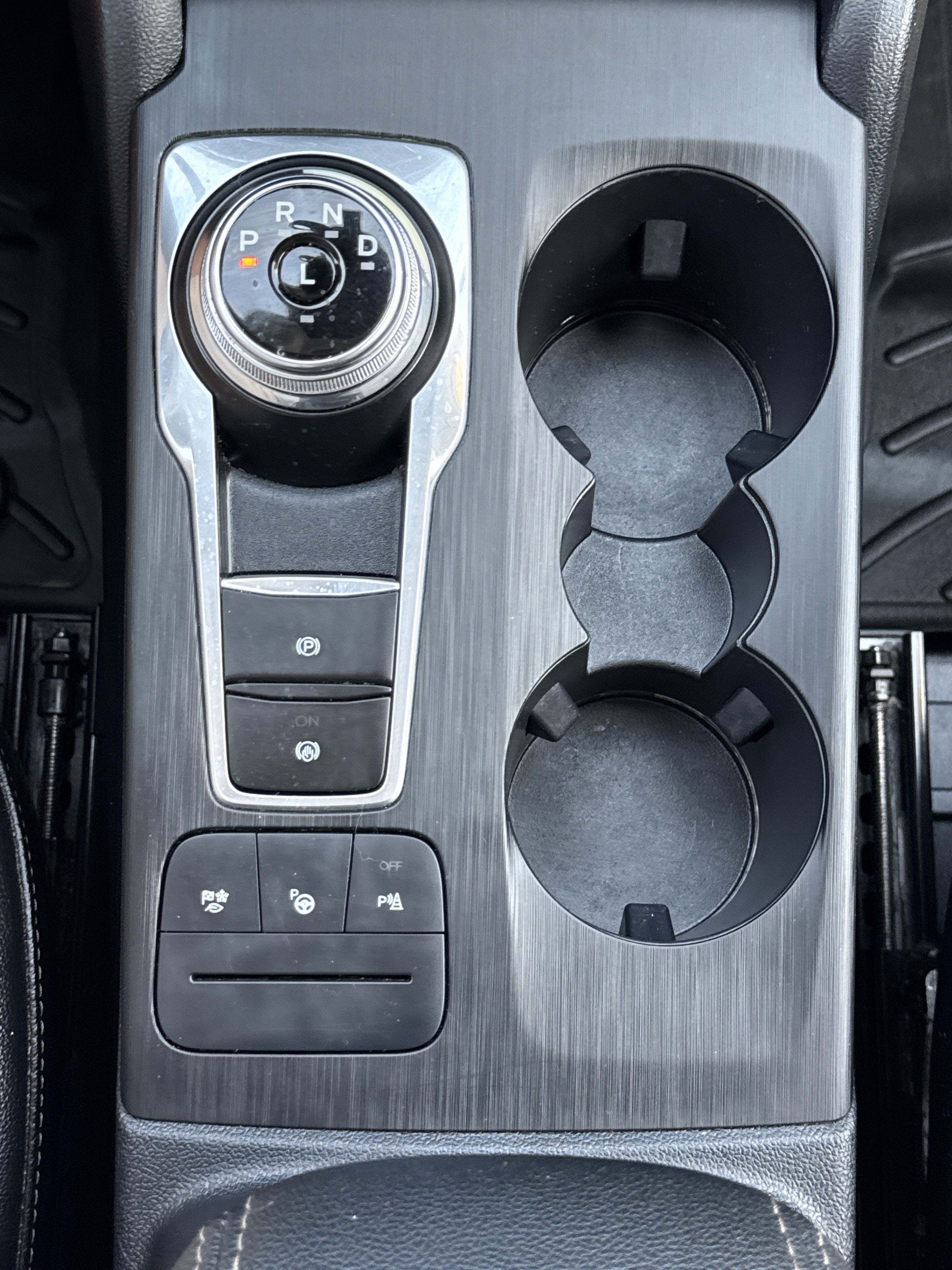 2021 Ford Escape Titanium Hybrid
