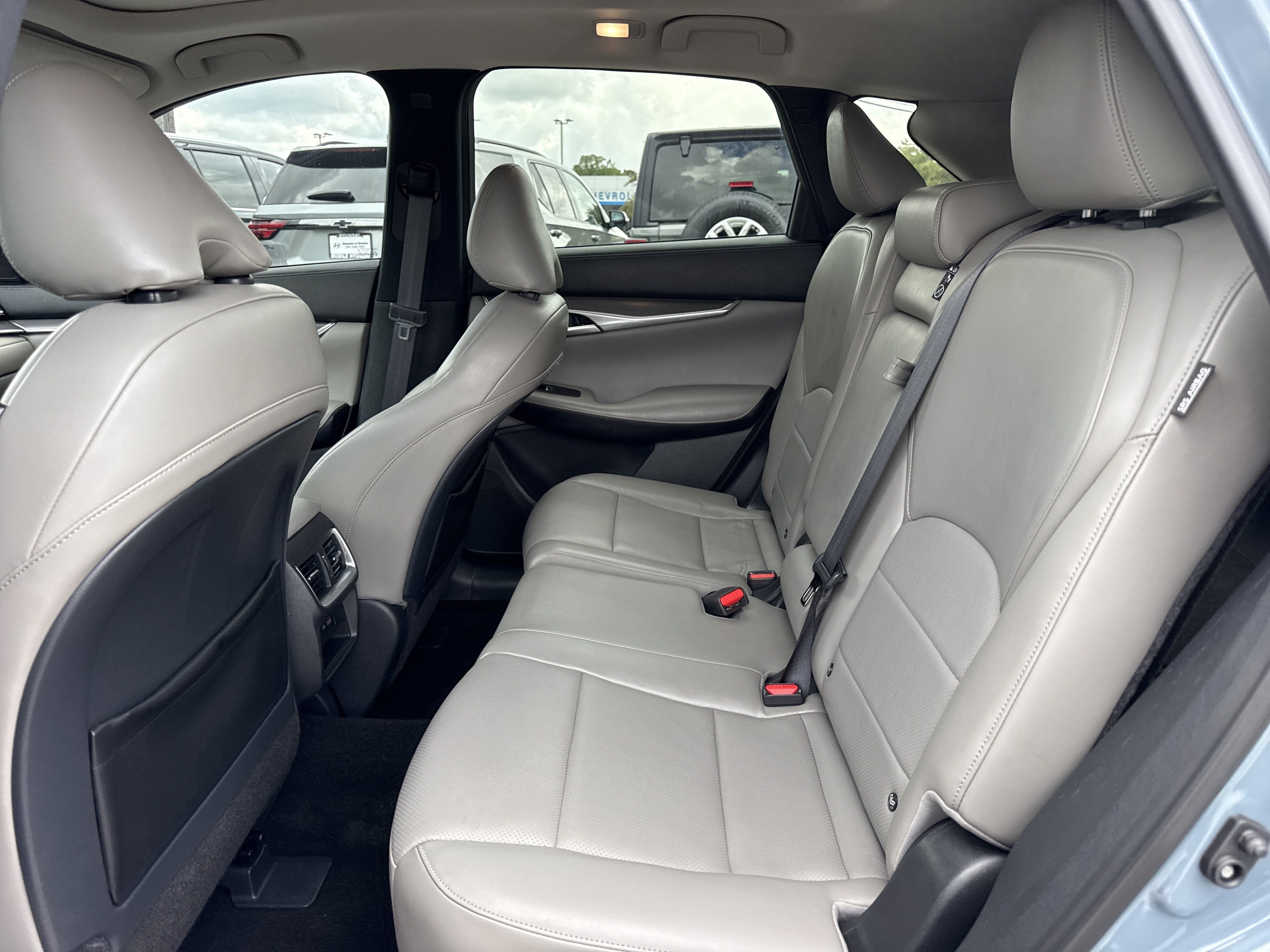 2023 INFINITI QX50 LUXE