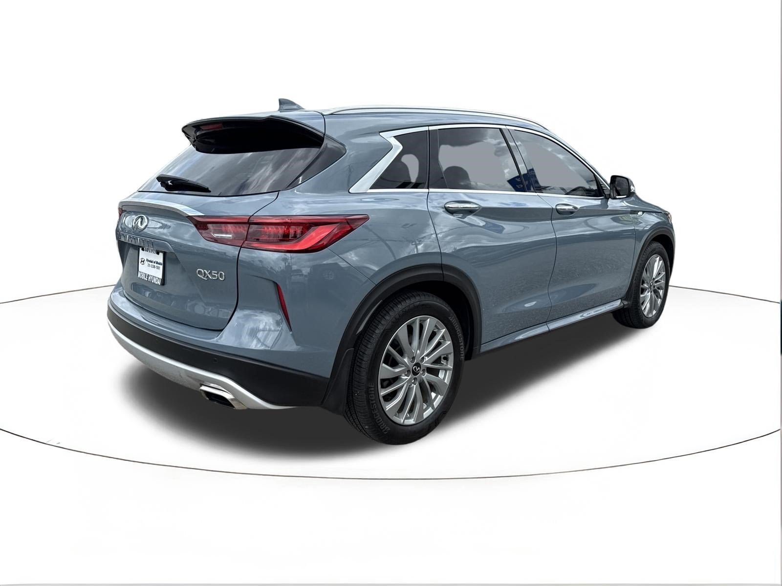 2023 INFINITI QX50 LUXE