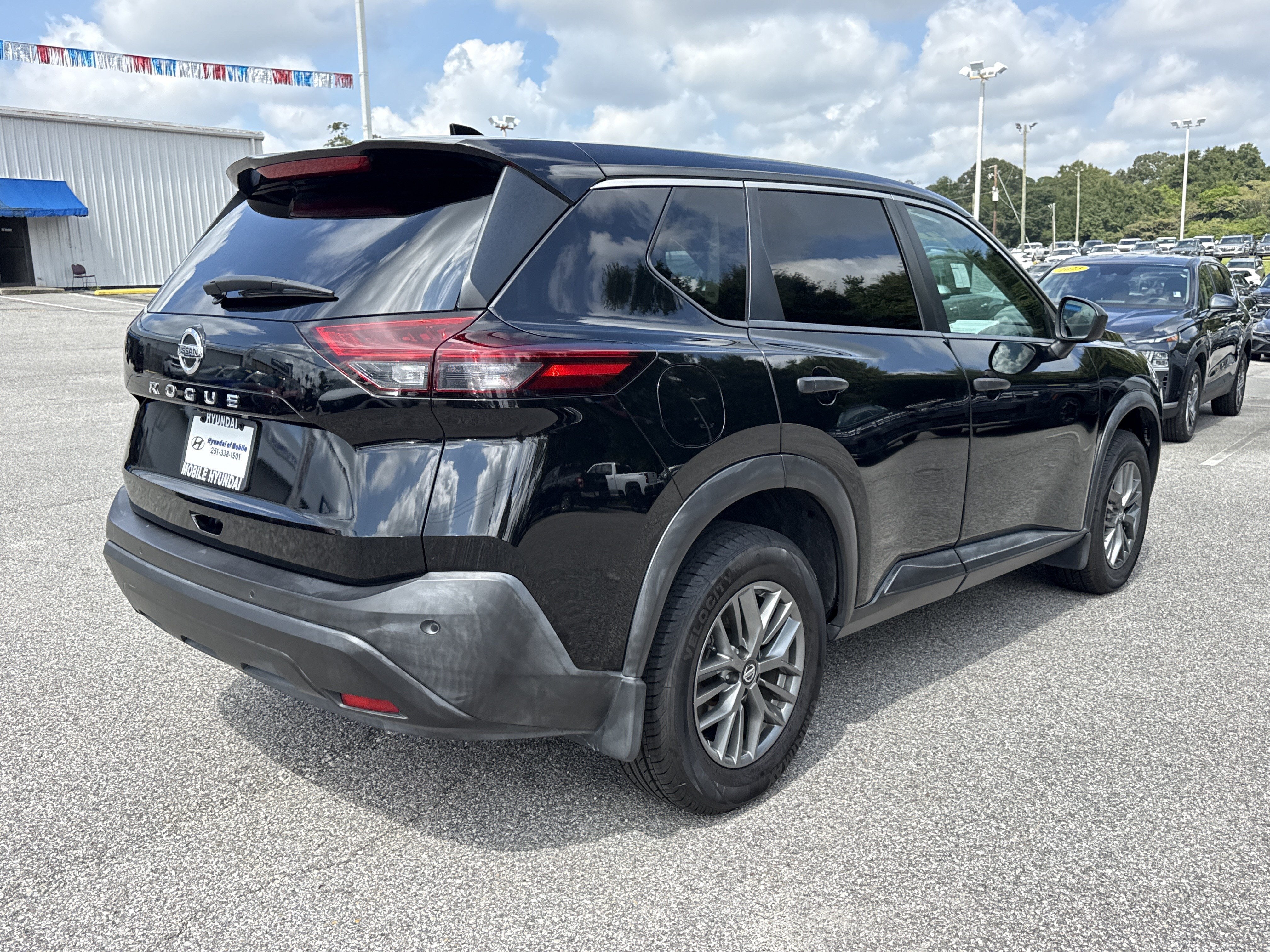 2021 Nissan Rogue S