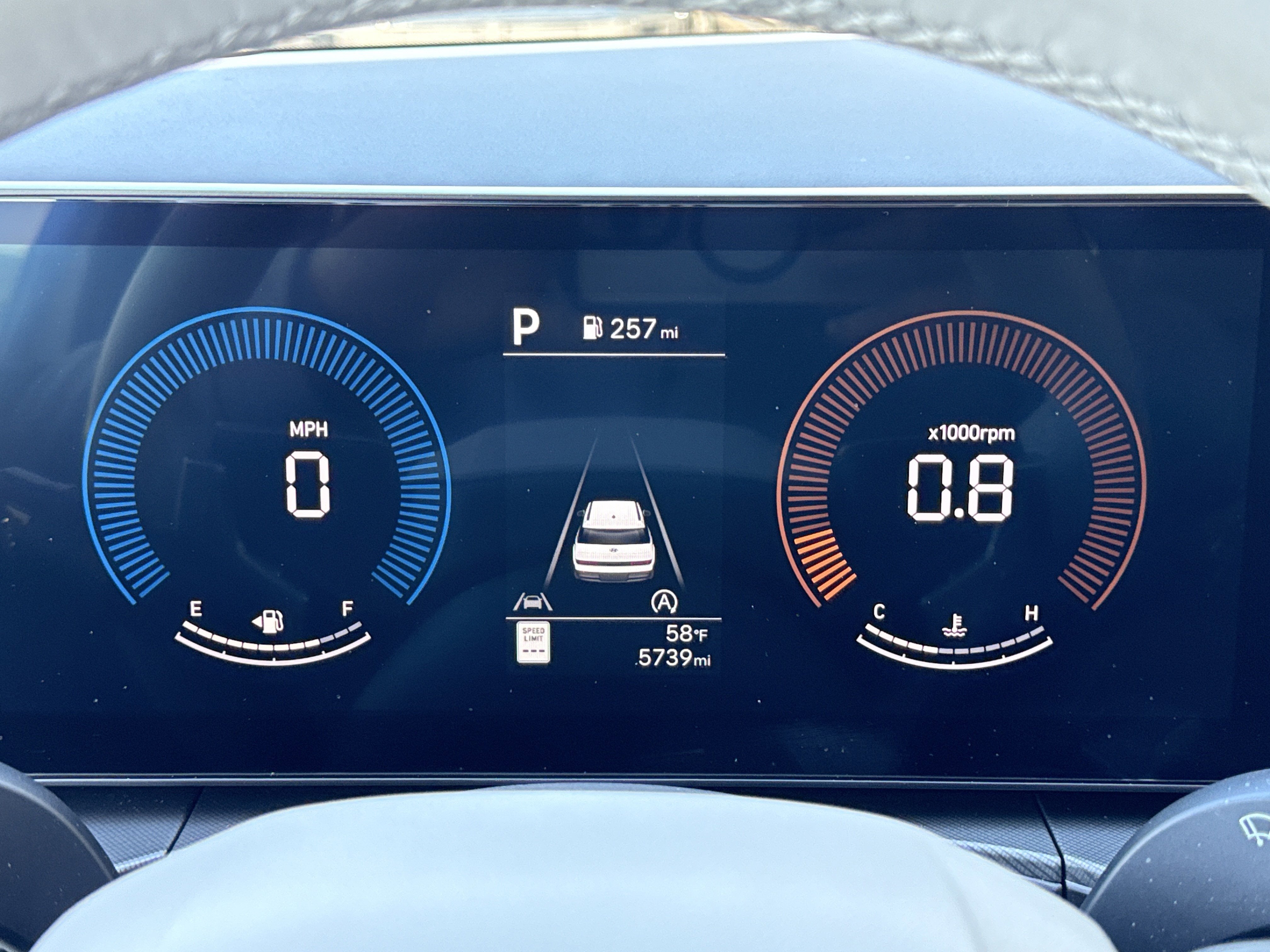 2026 Hyundai Santa Fe SE