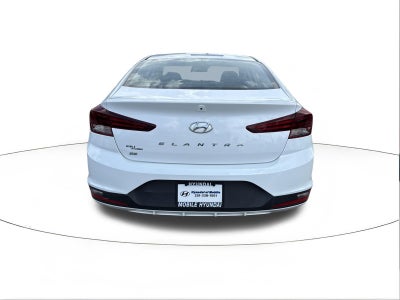 2020 Hyundai Elantra SE