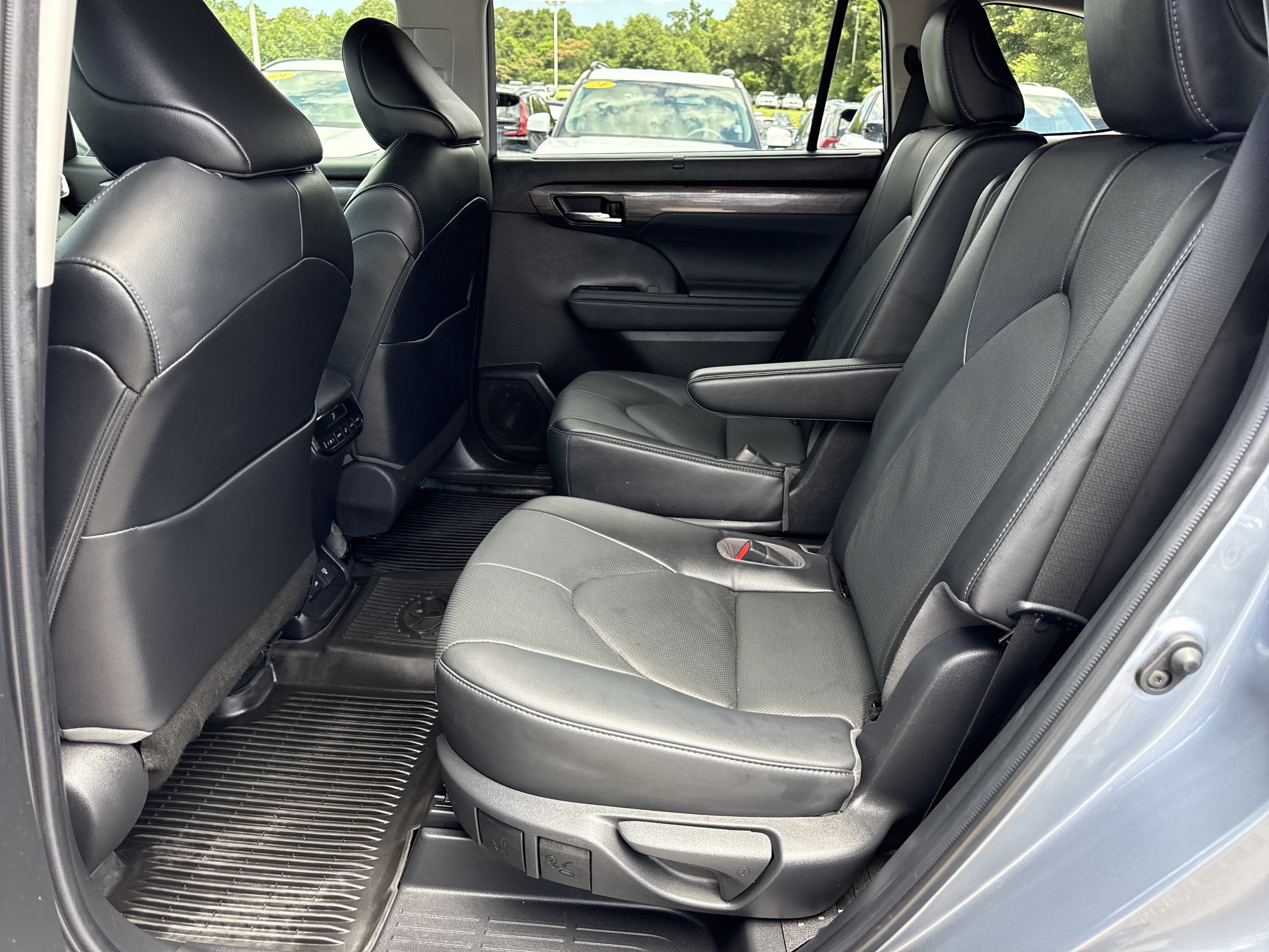 2022 Toyota Highlander Limited