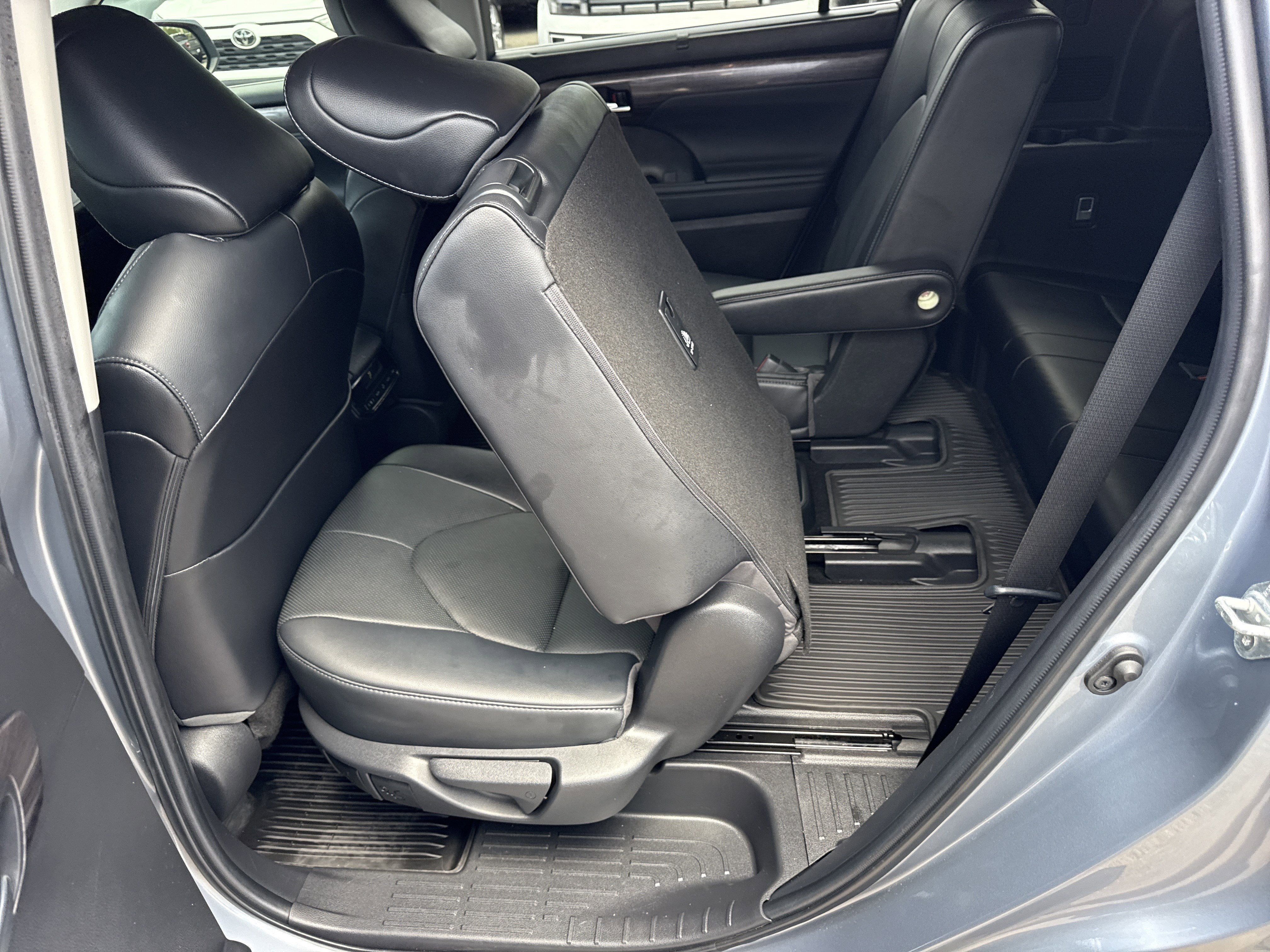 2022 Toyota Highlander Limited