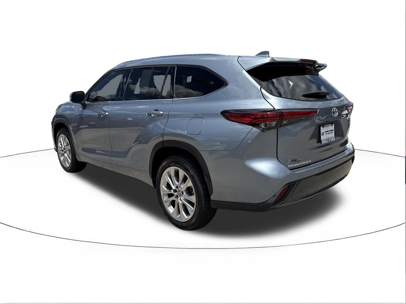 2022 Toyota Highlander Limited