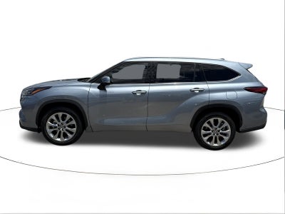 2022 Toyota Highlander Limited