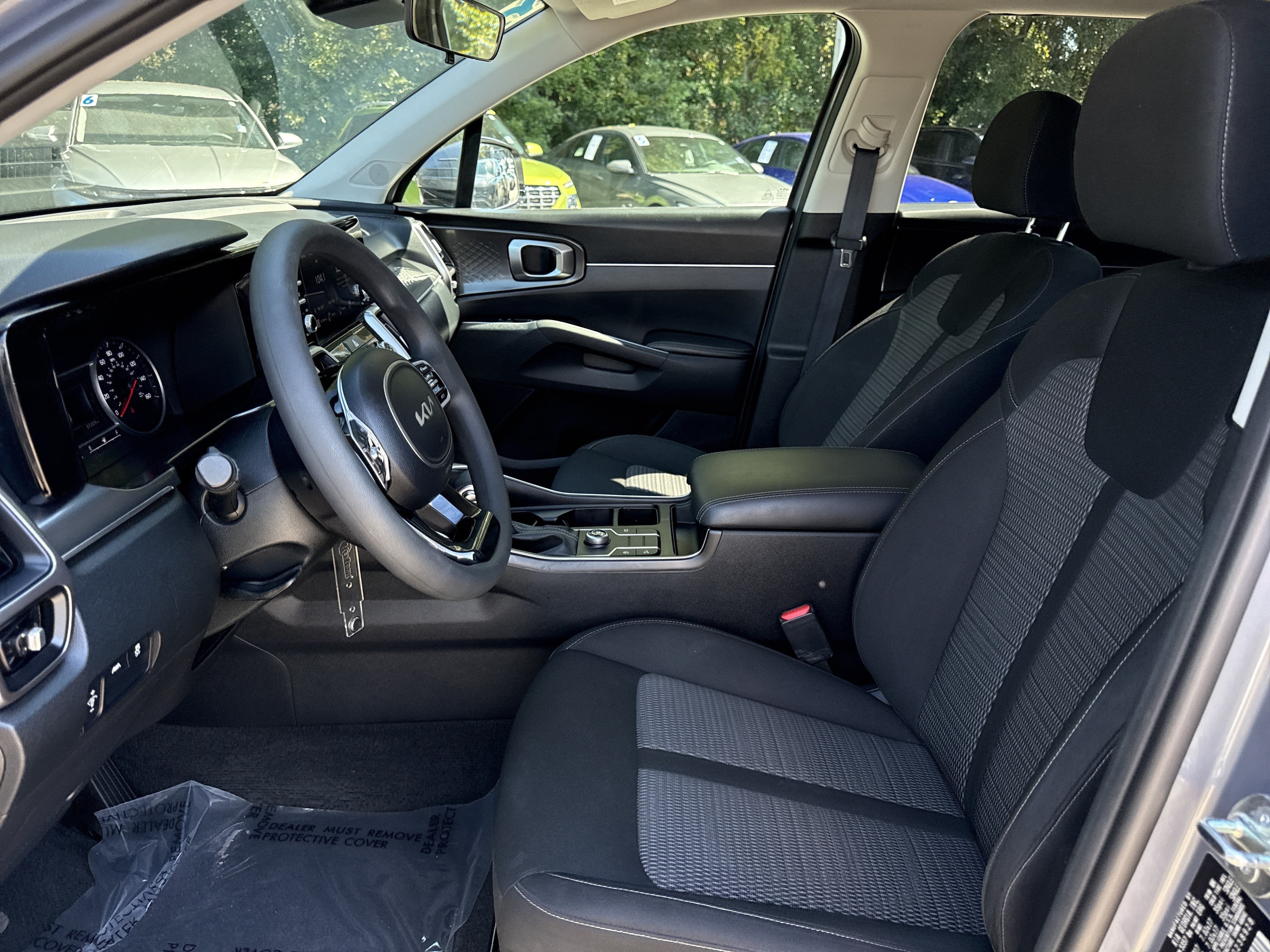 2023 Kia Sorento LX