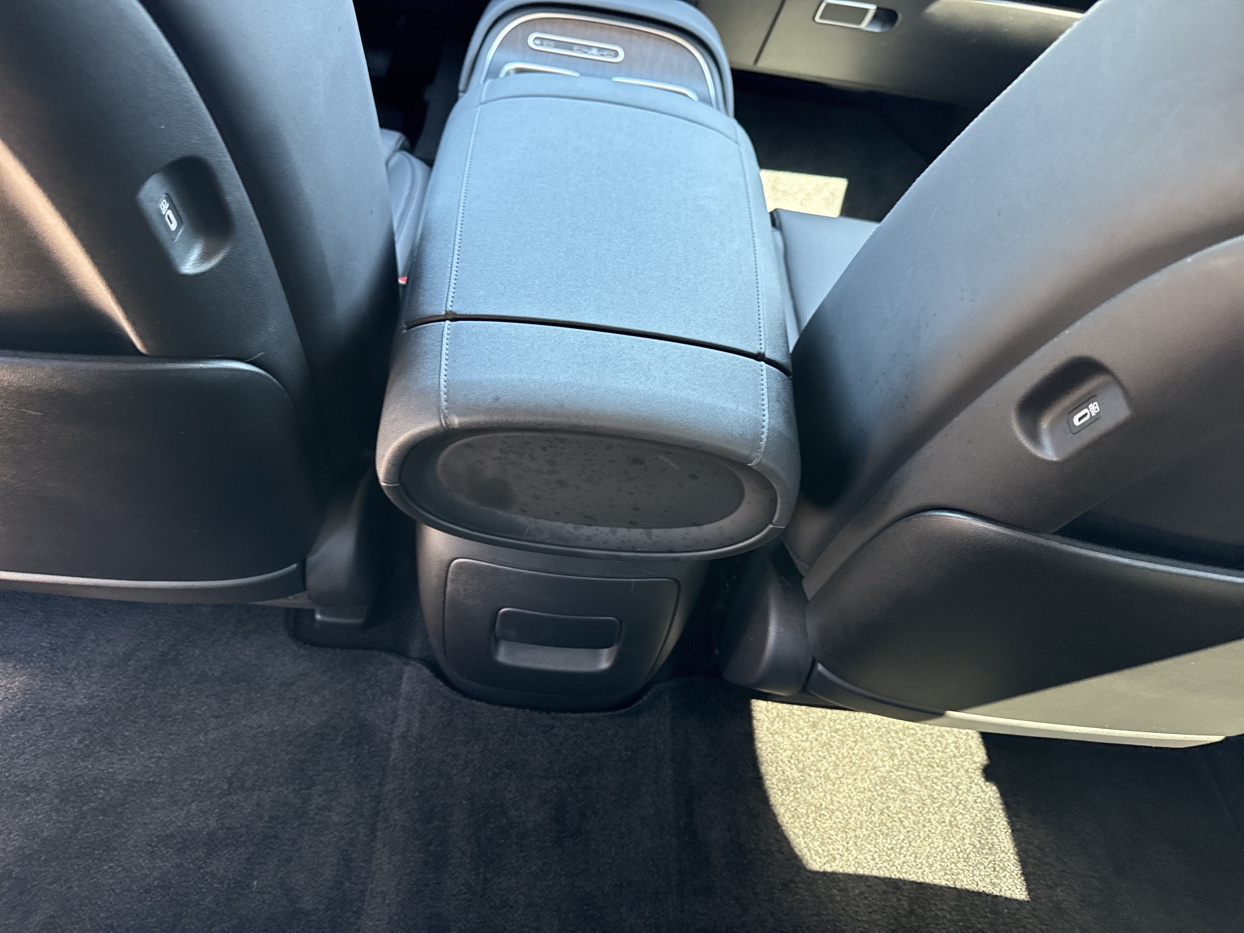 2027 Hyundai Palisade Hybrid Blue SEL Premium 8P