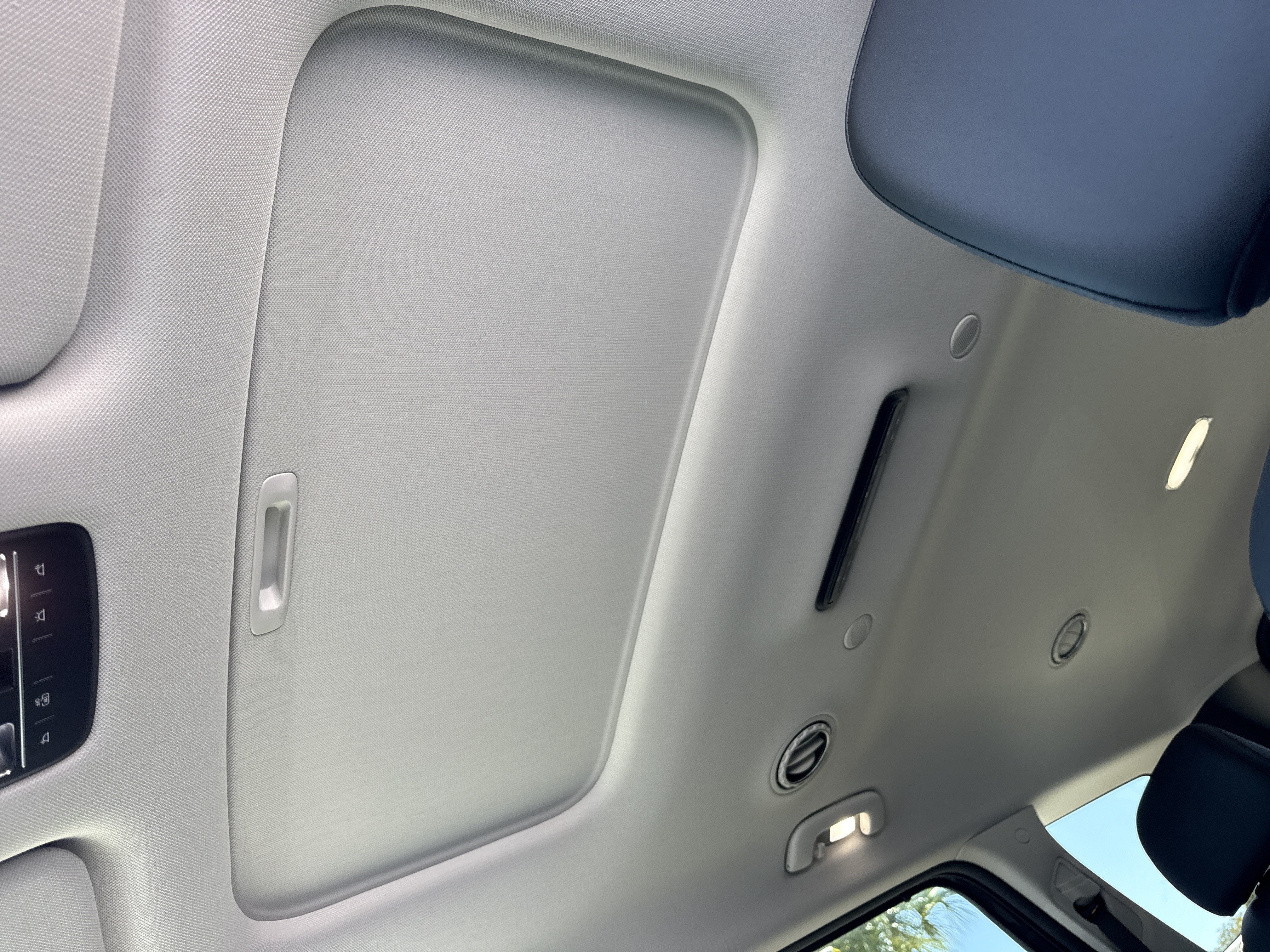 2027 Hyundai Palisade Hybrid Blue SEL Premium 8P