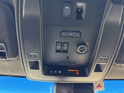 2017 Cadillac Escalade Platinum